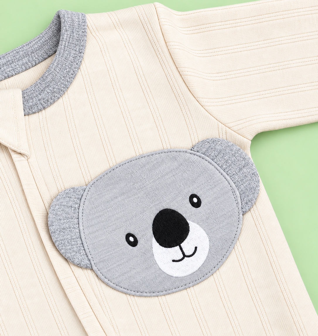 beige-sleepsuit-04
