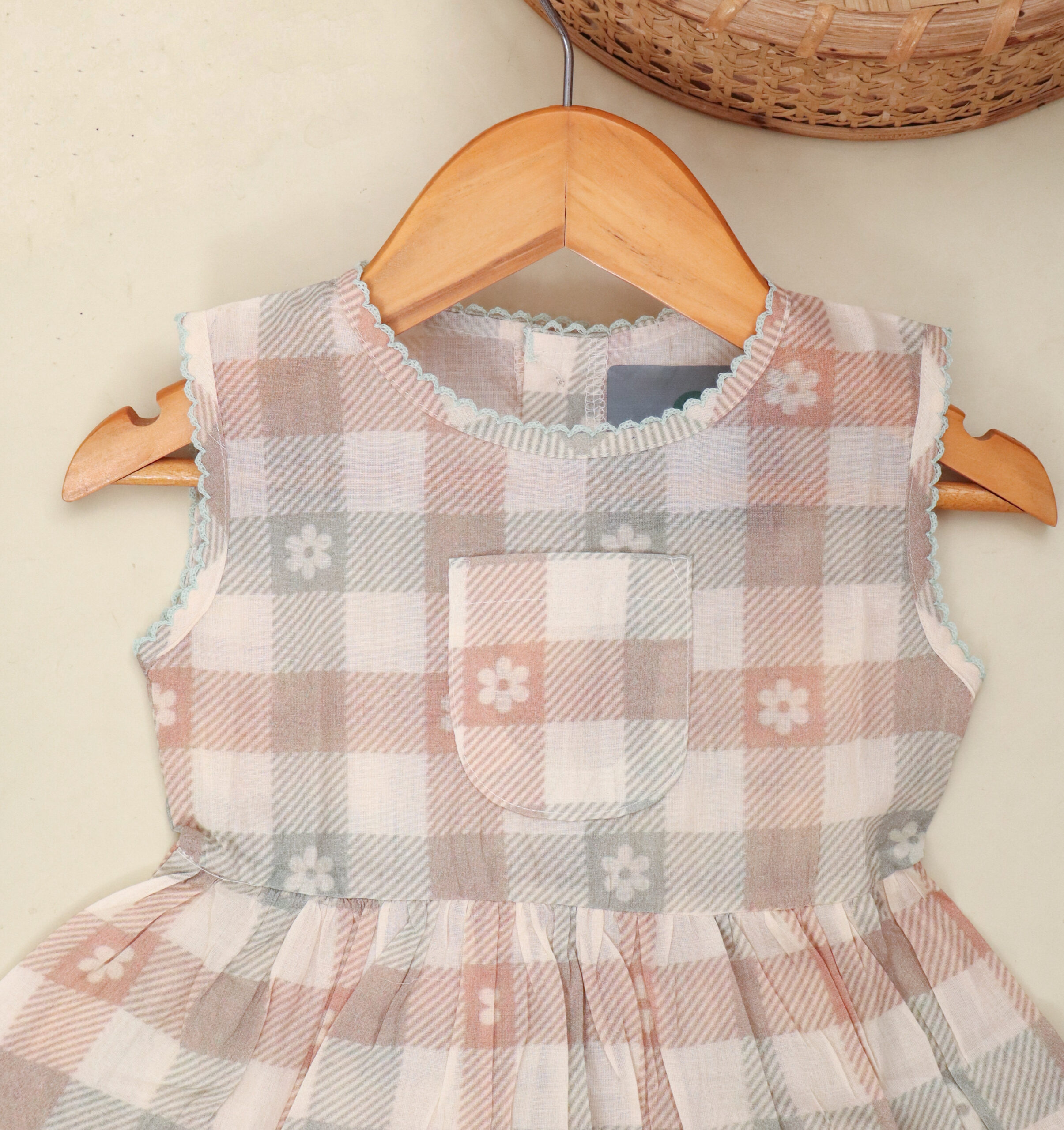 little-meadow-02