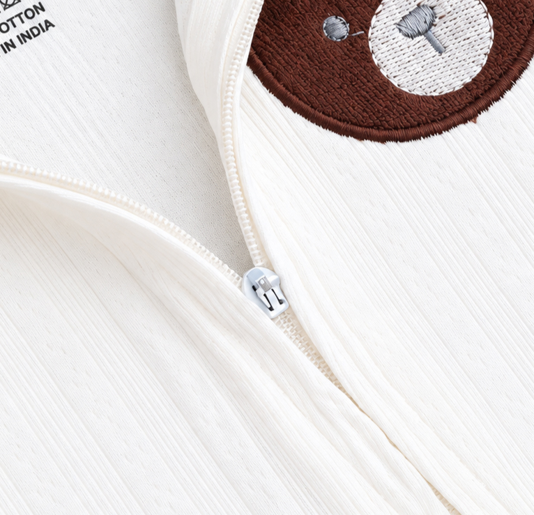 white-sleepsuit-03