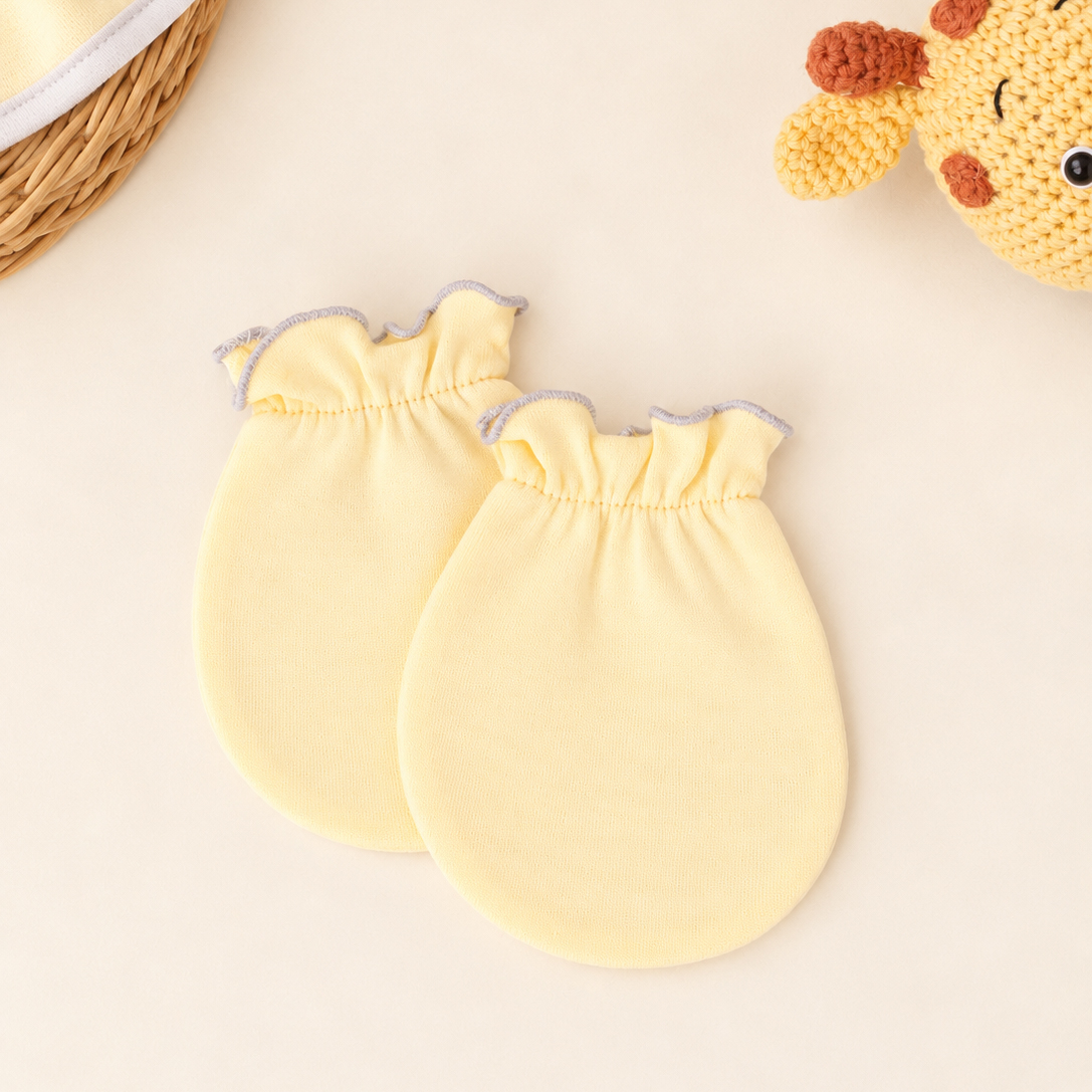 yellow-mittens-01