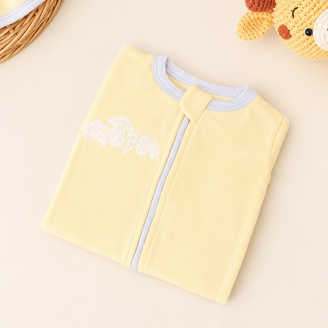 yellow-sleepsuit-01