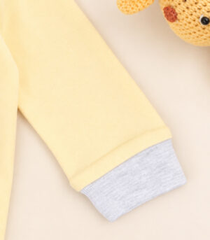 yellow-sleepsuit-02