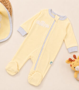 yellow-sleepsuit-03